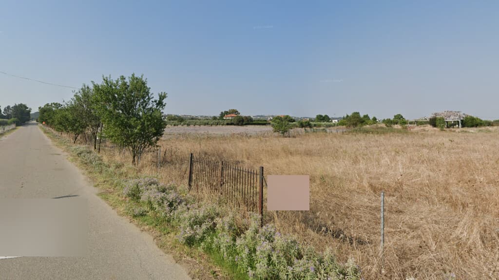 For Sale Land 3870 m² in the suburbs of Thessaloniki