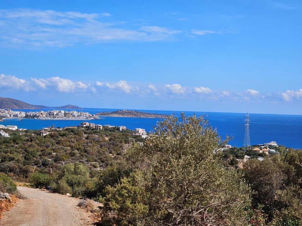 For Sale Land 5844 m² in Crete