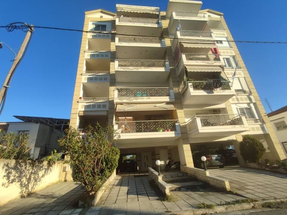 For Sale Flat 86 m² in the suburbs of Thessaloniki