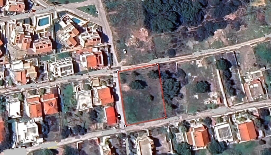 For Sale Land 1000 m² in Attica