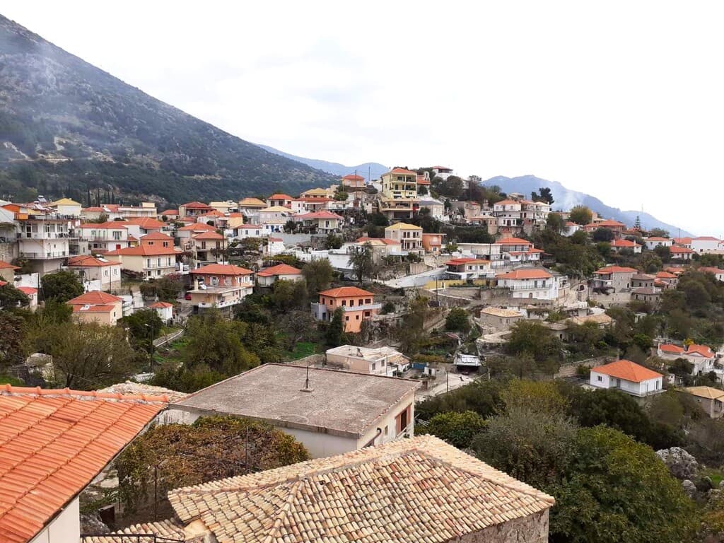 For Sale Land 512 m² in Epirus