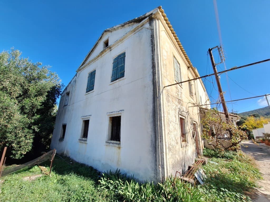 For Sale Maisonette 140 m² in Corfu