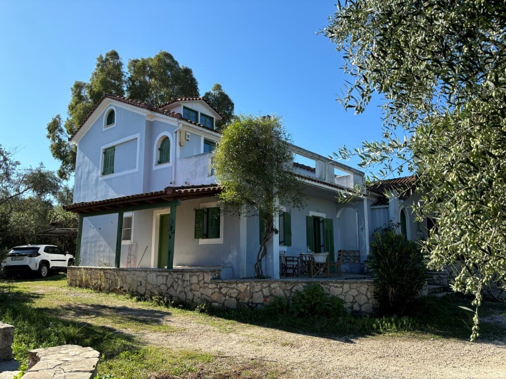 For Sale Detached house 350 m² in Zante