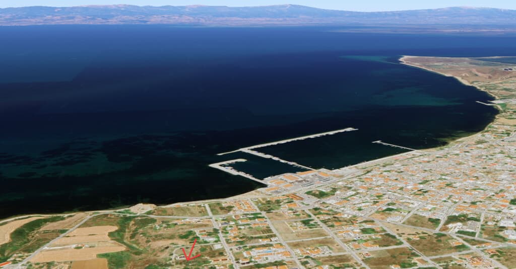 For Sale Land 513 m² in the suburbs of Thessaloniki