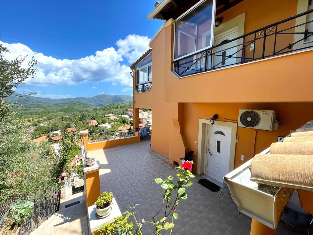 For Sale Detached house 160 m² in Corfu