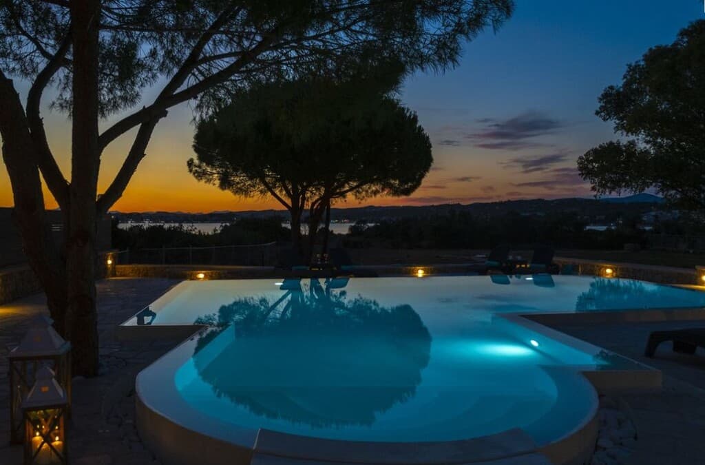 For Sale Villa 270 m² in Eastern Peloponnese - Ermionida