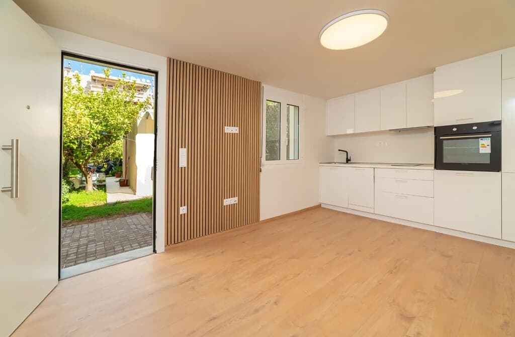 For Sale Flat 40 m² in Athens