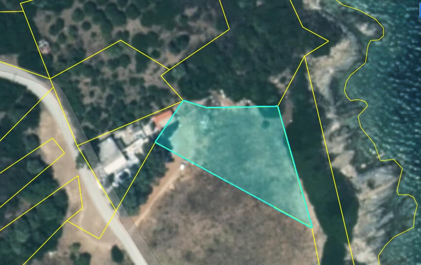 For Sale Land 1360 m² in Athos, Chalkidiki