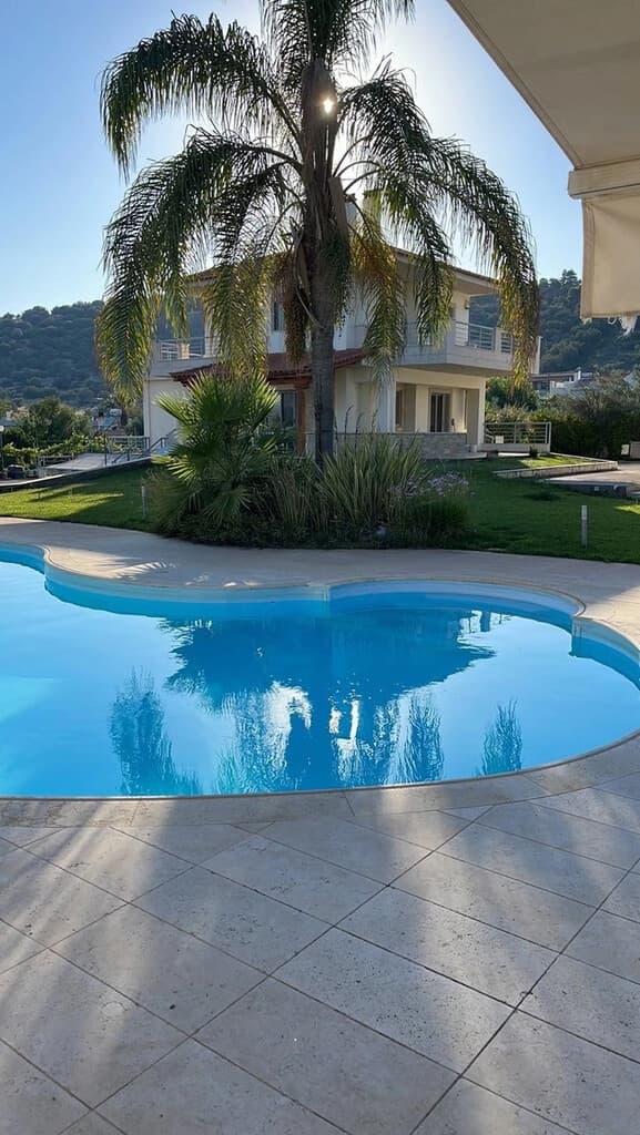 For Sale Maisonette 250 m² on the Euboea island