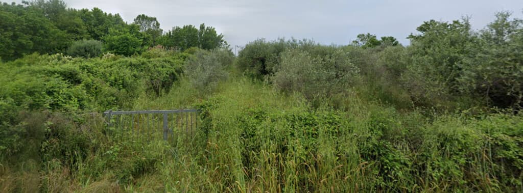 For Sale Land 2100 m² on the Olympic Coast