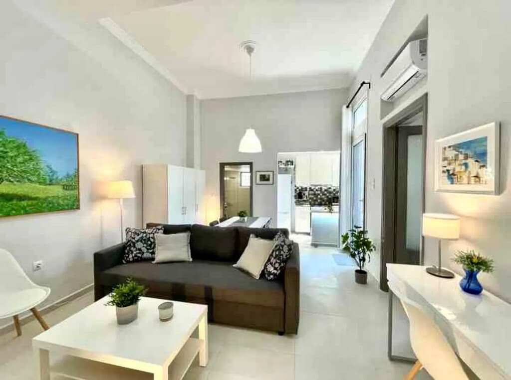 For Sale Flat 95 m² in Athens