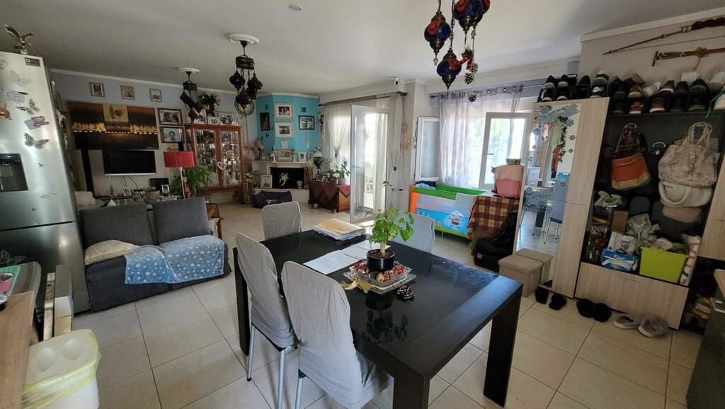 For Sale Flat 82 m² in the suburbs of Thessaloniki