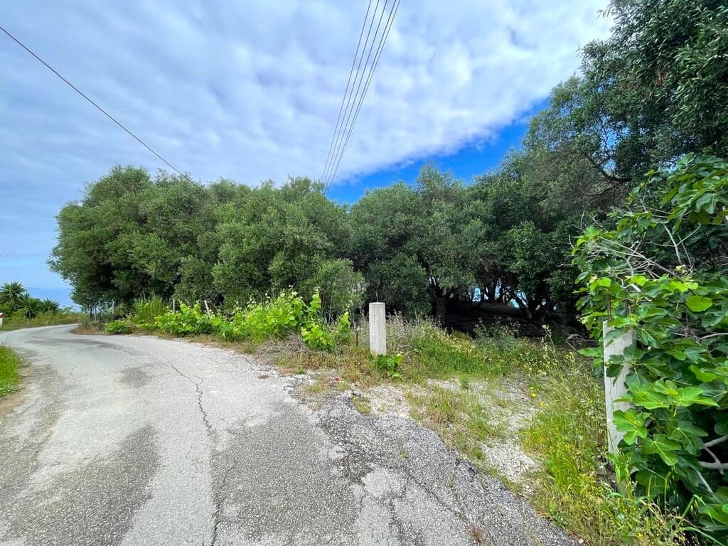 For Sale Land 940 m² in Corfu