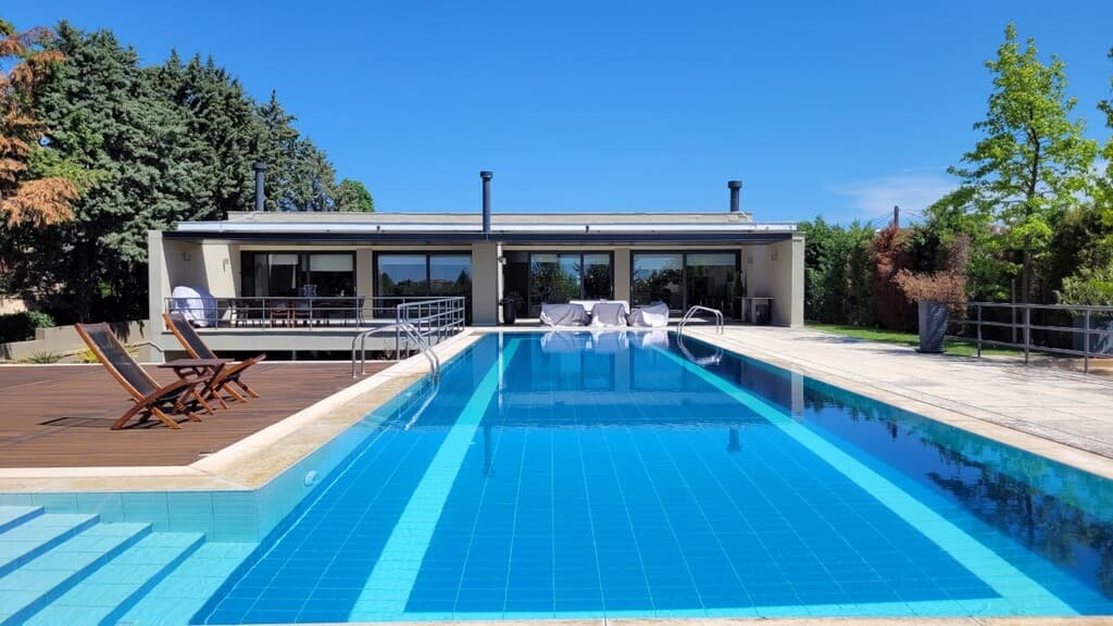 For Sale Villa 500 m² in the suburbs of Thessaloniki