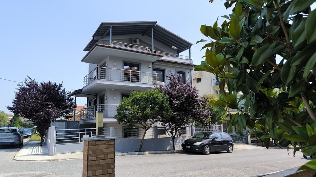 For Sale Detached house 220 m² on the Olympic Coast