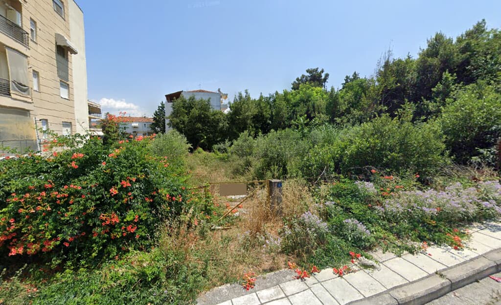For Sale Land 850 m² in the suburbs of Thessaloniki