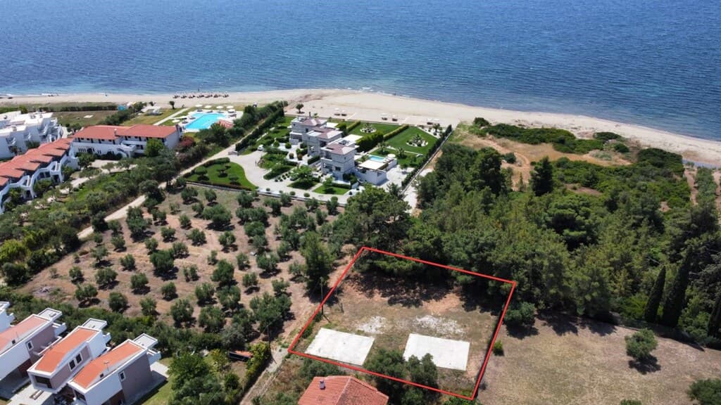 For Sale Land 900 m² in Chalkidiki