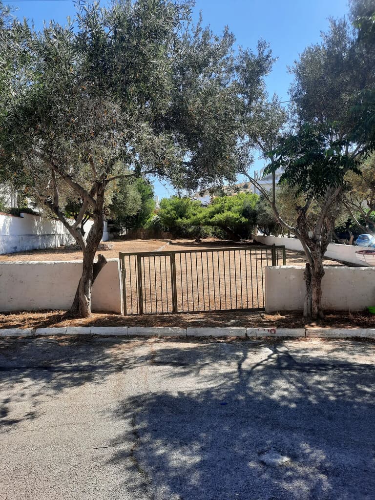 For Sale Land 755 m² in Attica