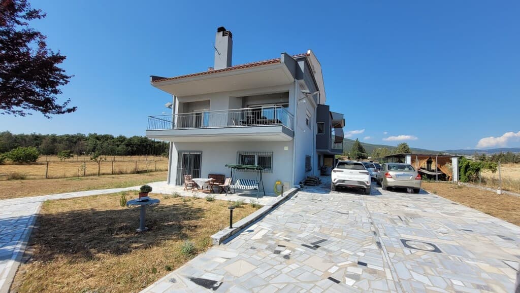 For Sale Detached house 320 m² in the suburbs of Thessaloniki