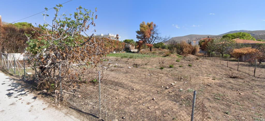 For Sale Land 1077 m² in Attica