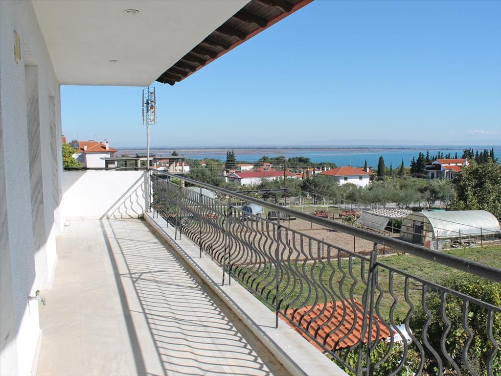 For Sale Detached house 360 m² on the Olympic Coast