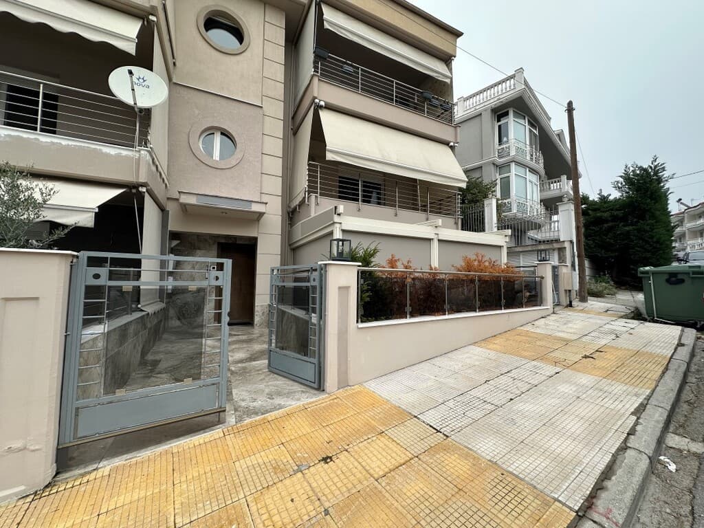 For Sale Maisonette 180 m² in the suburbs of Thessaloniki