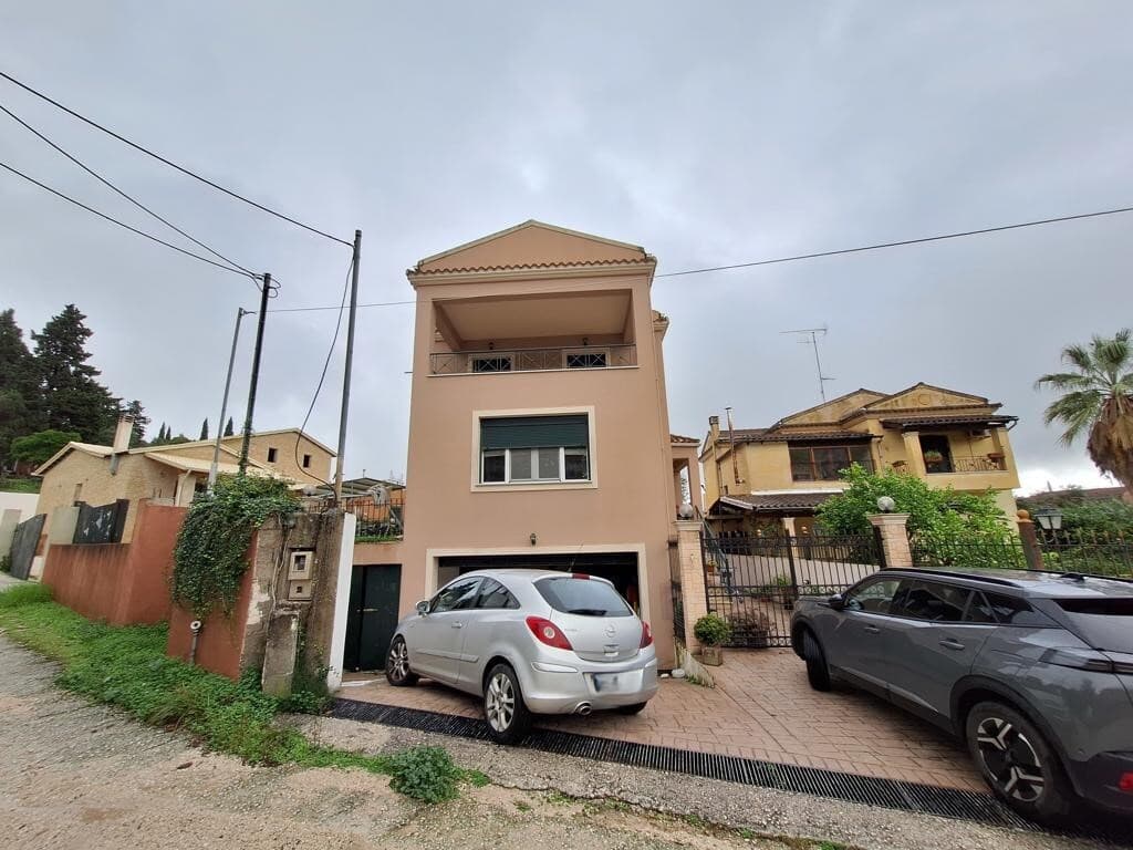 For Sale Maisonette 146 m² in Corfu