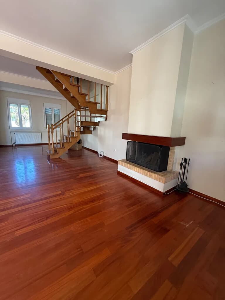 For Sale Maisonette 150 m² in Athens