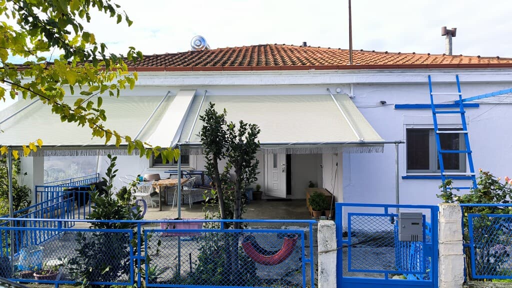 For Sale Detached house 106 m² on the Olympic Coast