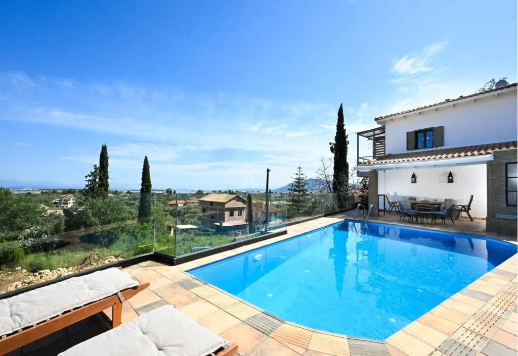 For Sale Villa 200 m² in Ionian Islands