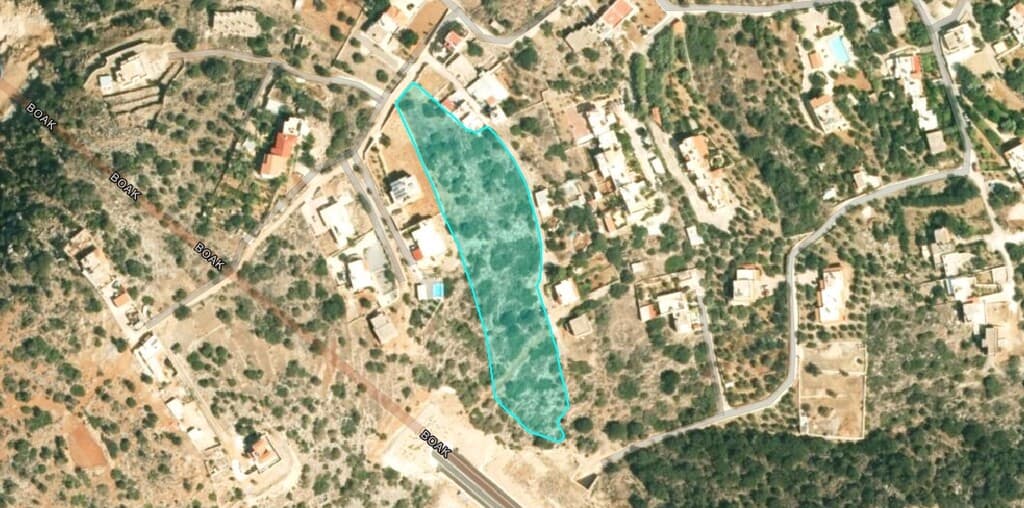 For Sale Land 6095 m² in Crete