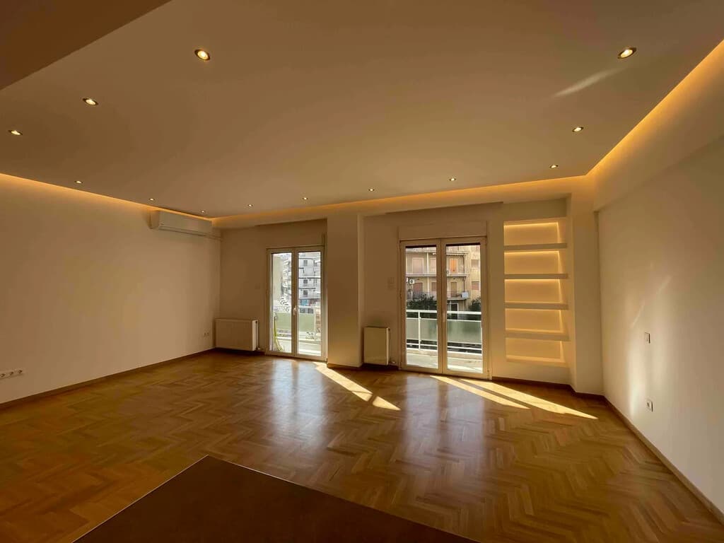 For Sale Flat 102 m² in Athens