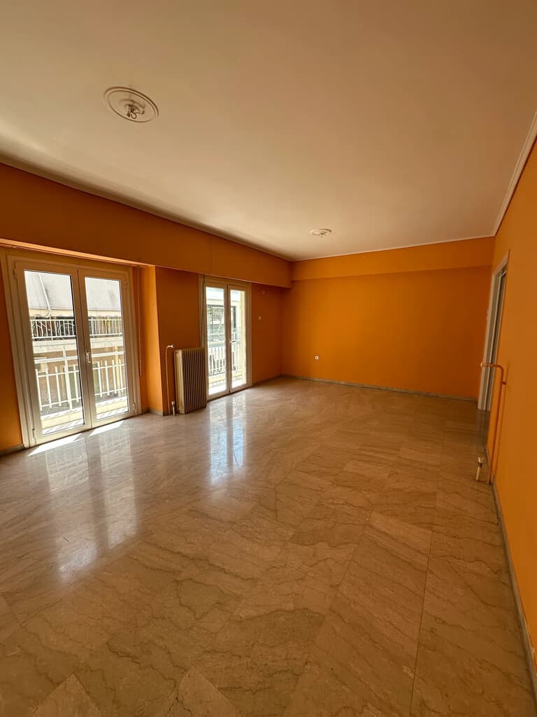For Sale Flat 105 m² in Athens