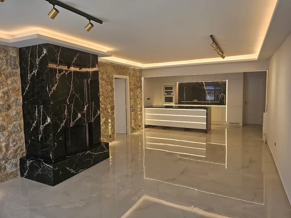 For Sale Flat 130 m² in Athens