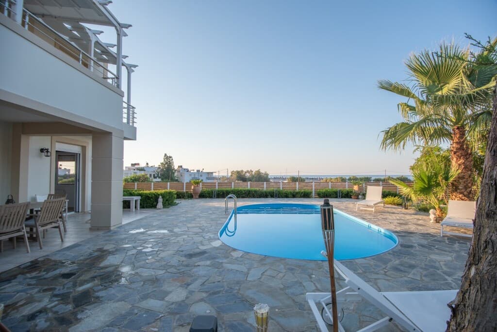 For Sale Villa 250 m² in Crete