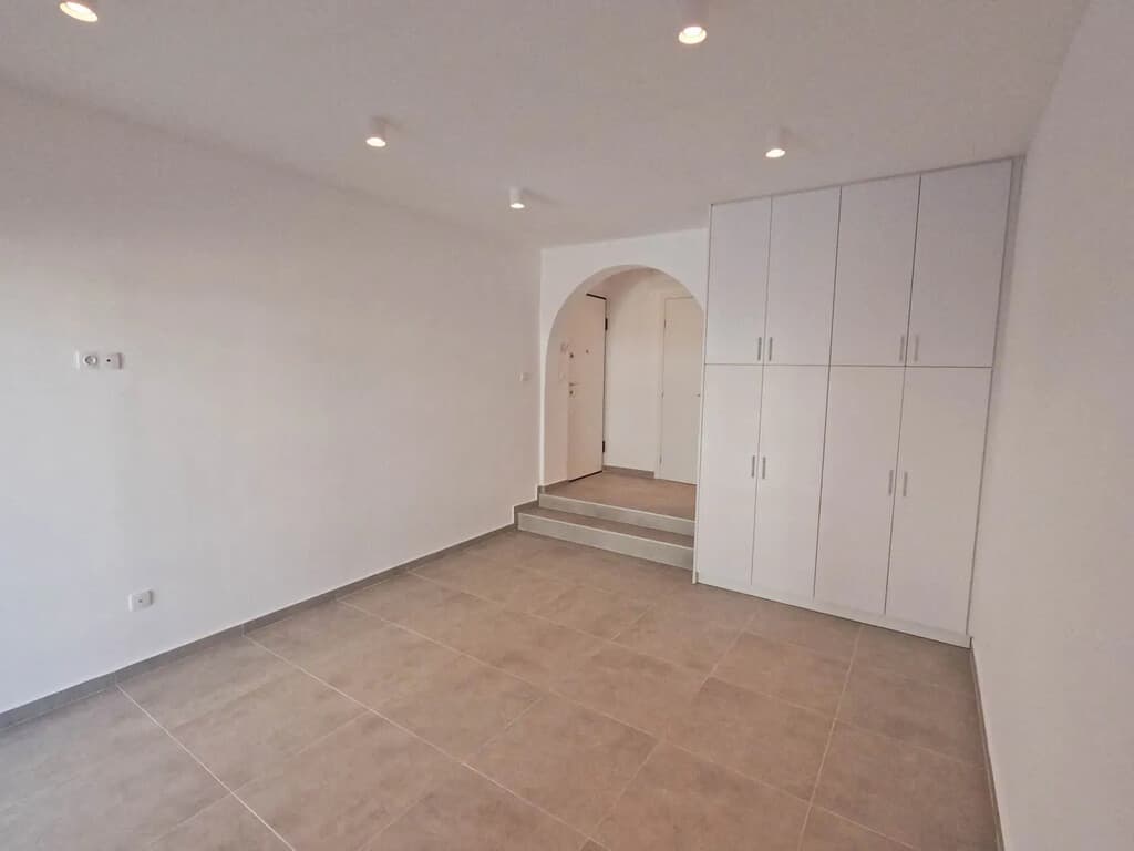 For Sale Flat 34 m² in Attica