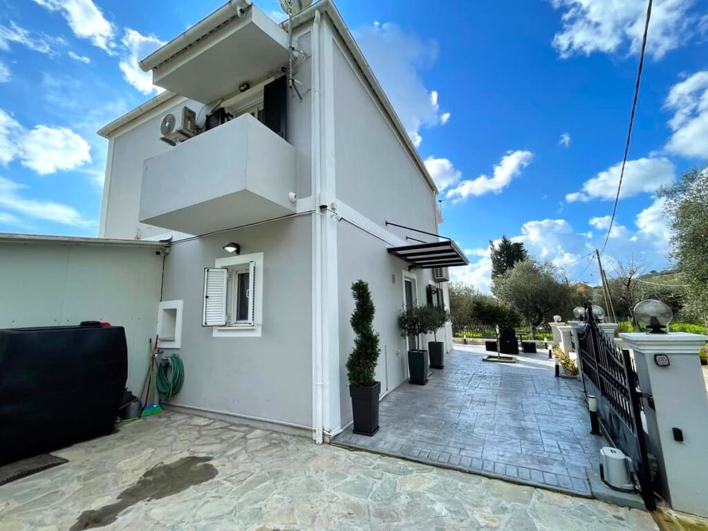 For Sale Maisonette 100 m² in Corfu