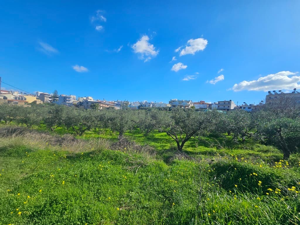 For Sale Land 1654 m² in Crete