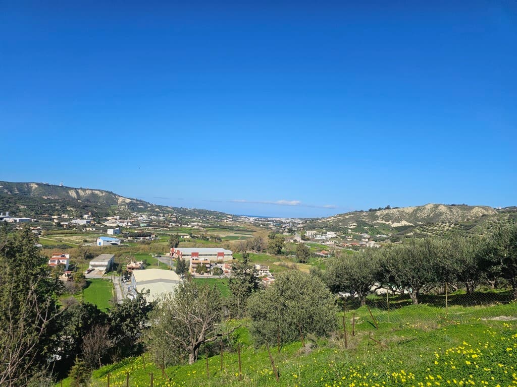 For Sale Land 5960 m² in Crete