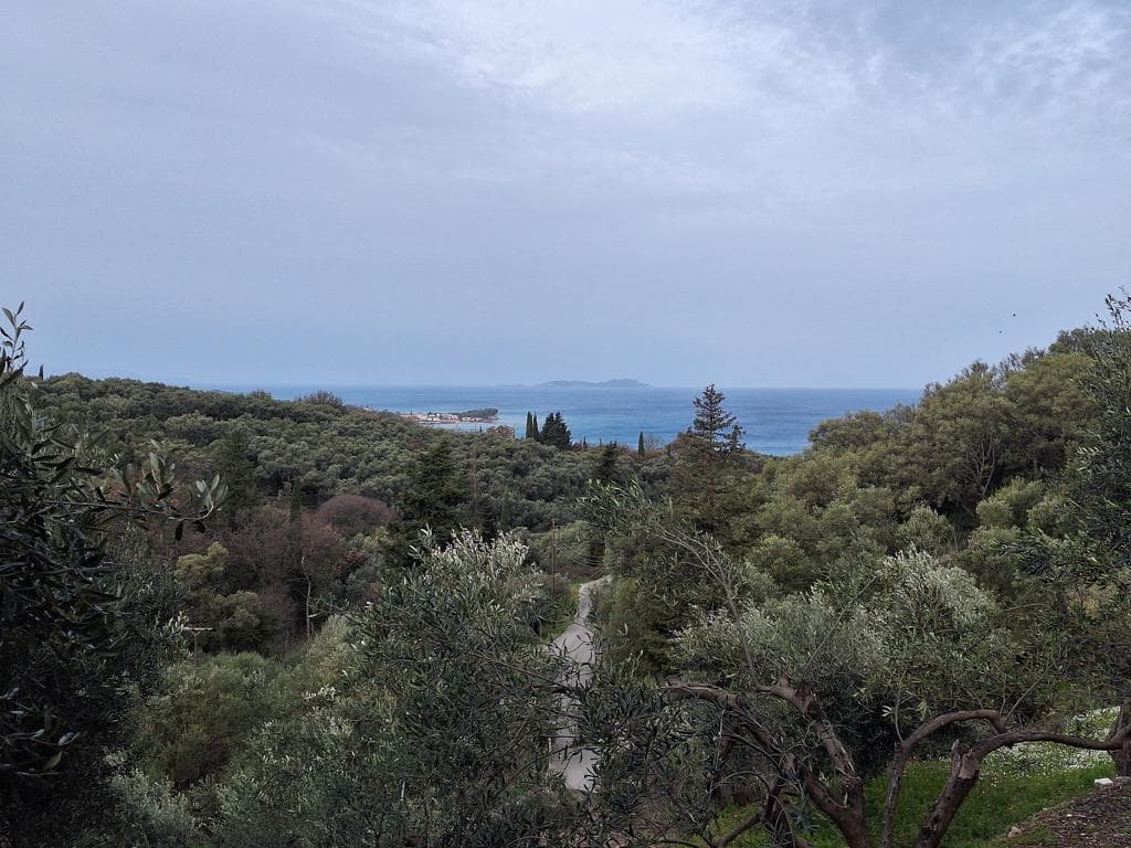 For Sale Land 708 m² in Corfu