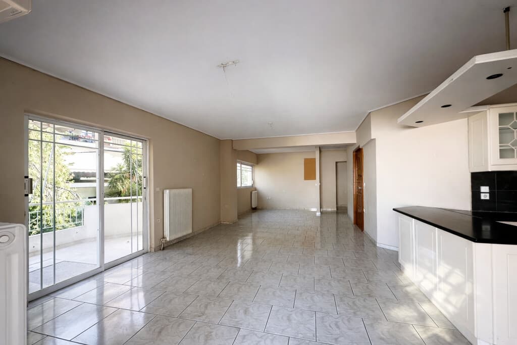 For Sale Flat 90 m² in Athens