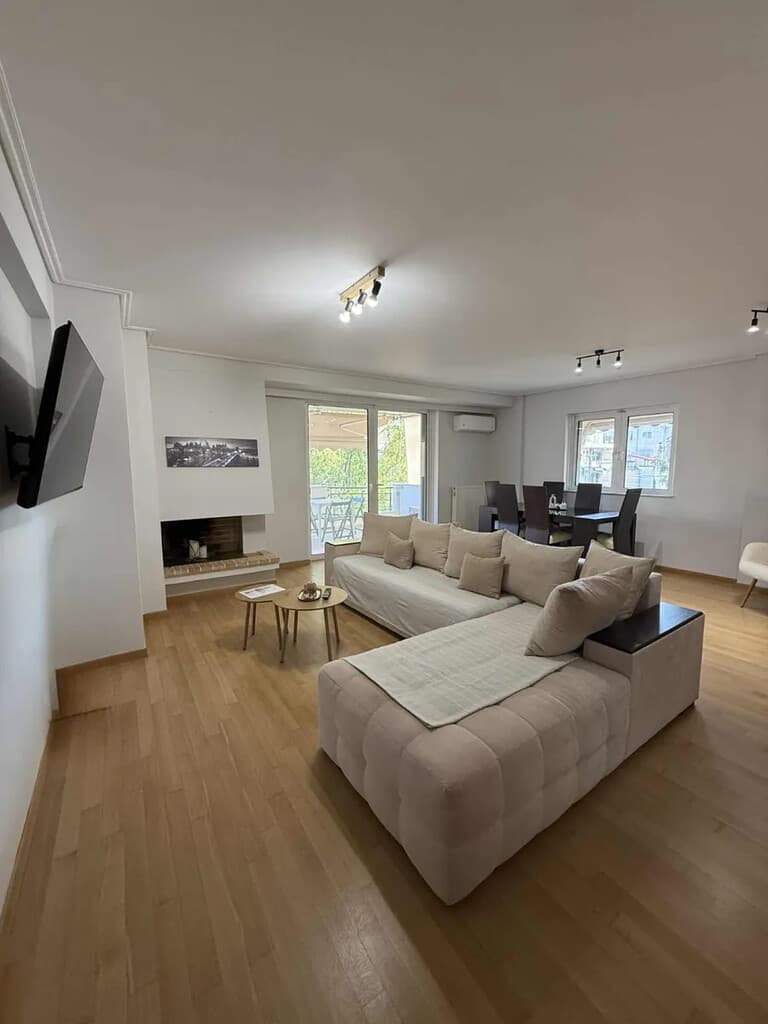 For Sale Flat 130 m² in Athens