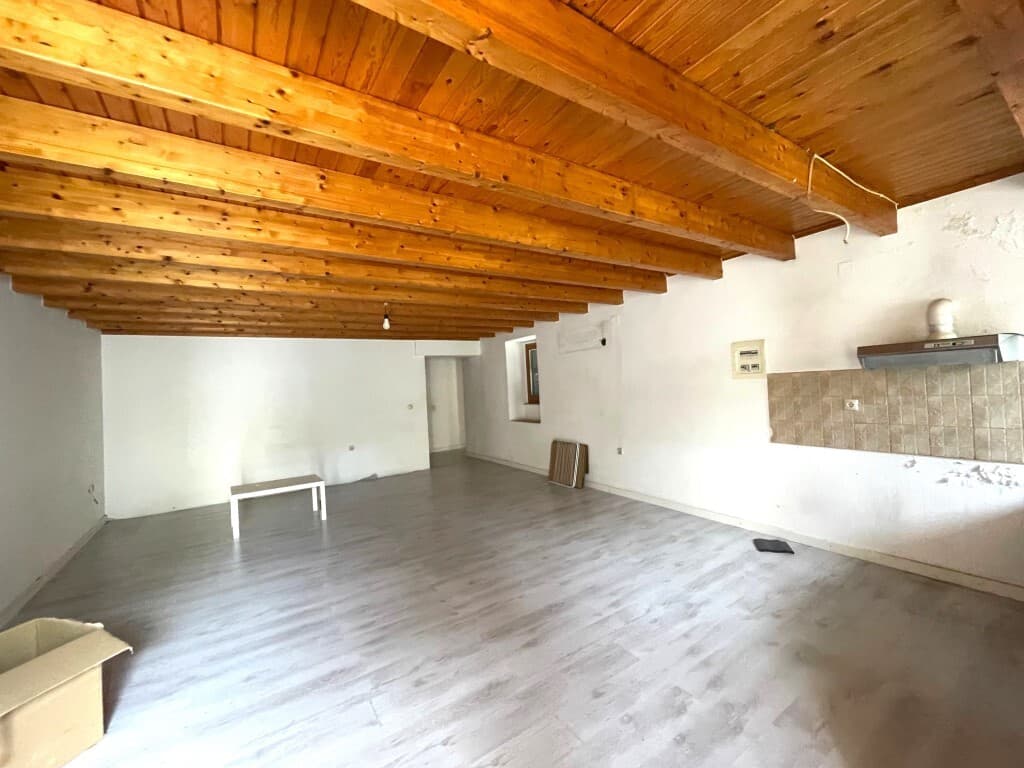 For Sale Flat 104 m² in Corfu