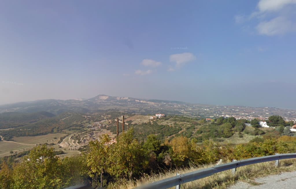 For Sale Land 2531 m² in the suburbs of Thessaloniki