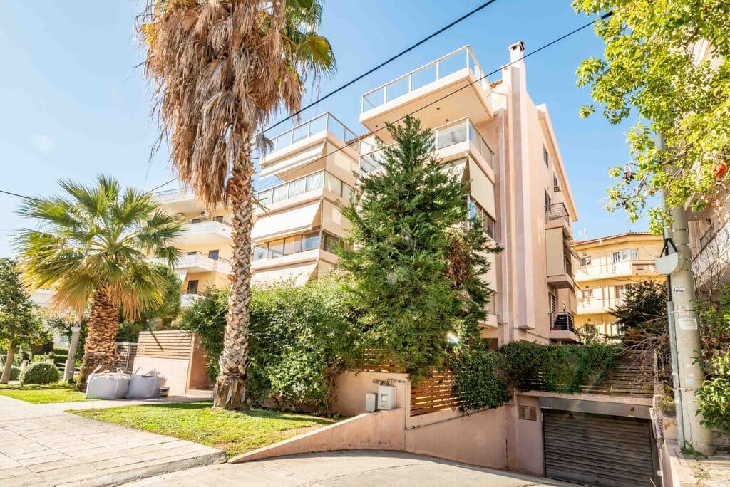 For Sale Maisonette 169 m² in Athens