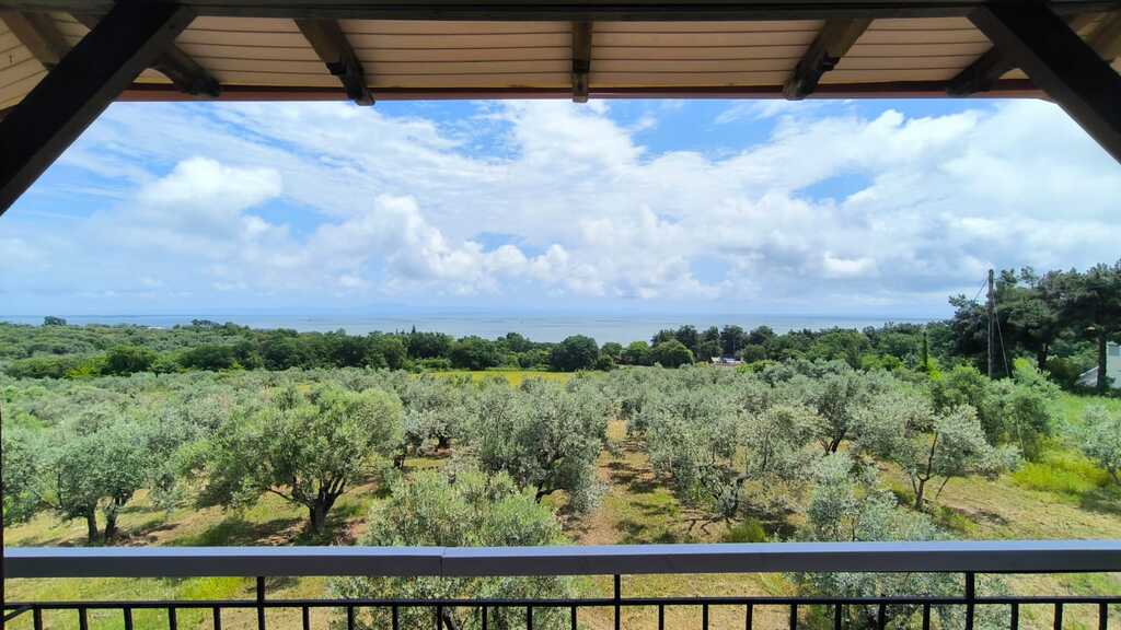 For Sale Detached house 140 m² on the Olympic Coast