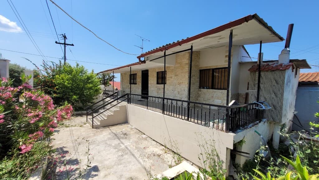 For Sale Detached house 70 m² in the suburbs of Thessaloniki