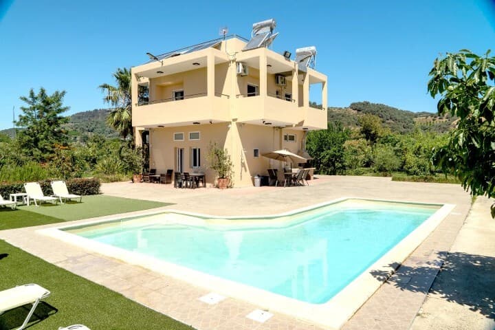 For Sale Villa 125 m² in Crete