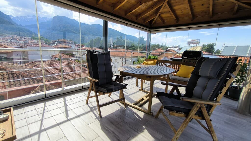 For Sale Duplex 220 m² on the Olympic Coast