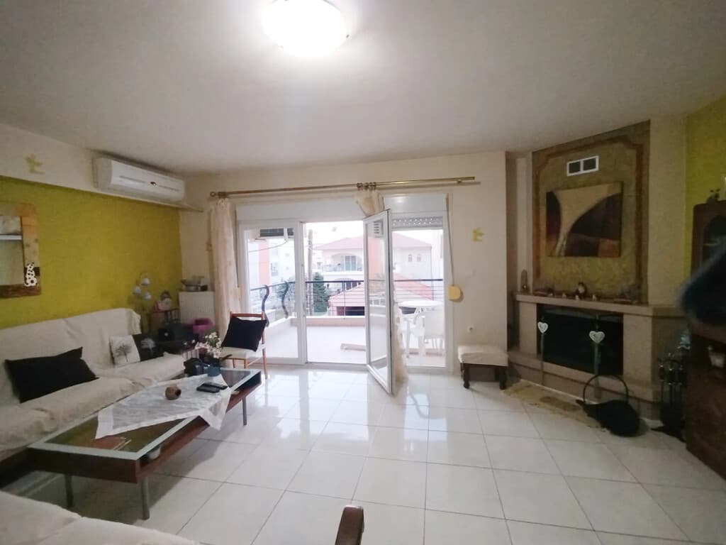 For Sale Flat 100 m² in the suburbs of Thessaloniki
